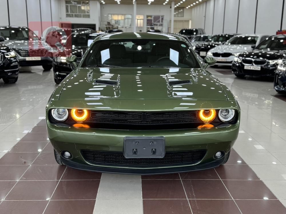 Dodge Challenger